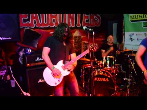 Tuesday Bonus! Phil X and The Drills from SXSW 'Sunny Days'
