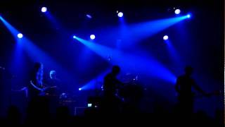 Death in Vegas - Hands around my throat ( Live @ le Bataclan)
