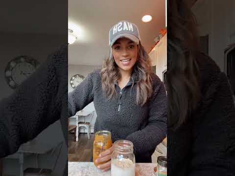 Pumpkin Overnight Oats Recipe #breakfast #easybreakfast #fallrecipes