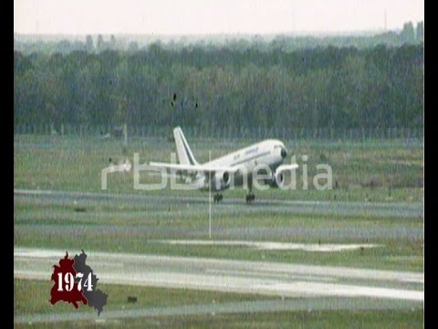 Flughafen Berlin-Tegel eröffnet, 1974