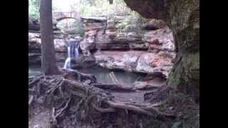preview picture of video 'Hocking Hills State Park -  Old Man's Cave Upper Falls Hike'