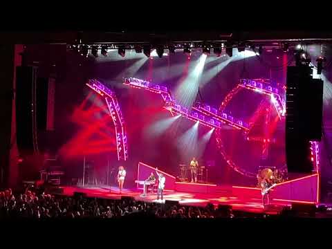 Foreigner (Live) Encore! "I Wanna Know What Love Is" and "Hot Blooded", Phoenix, AZ 8/20/23