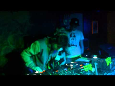 Serban & Dru  at Bass pressure @ UNDERGROUND PUB