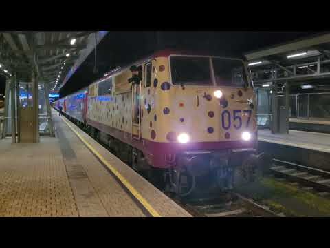 Abfahrt des DRV 304 am 30.12.2022 in Bischofshofen