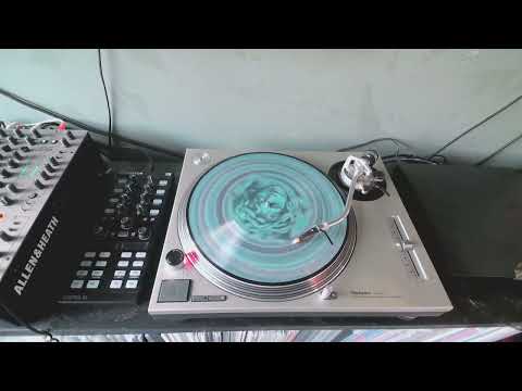 Mr. Sam X Massimo Marino – Dream Universe (DJ Ghost presents WNDLN Remix)