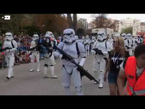 Star Wars characters take over Retiro Park for charity
