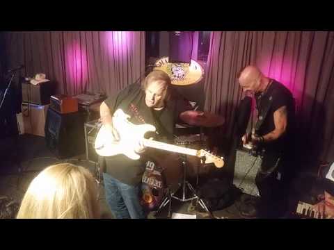 Walter Trout, Michael Leasure and friends  09/22/2019