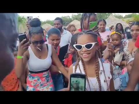 La Tukiti En EL Rancho Doña Lucrecia, San Cristóbal Live Clip I DUVM