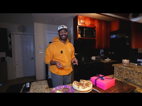 One Of The BEST Cheesecakes You'll Ever See.