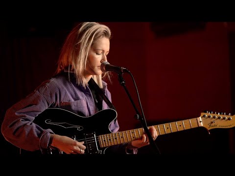 Ailbhe Reddy live from the Workman's Club