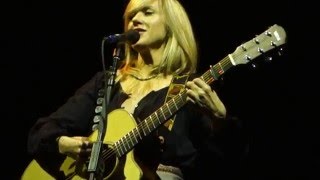 Liz Phair - Why Can&#39;t I? (Acoustic) – Live in San Francisco