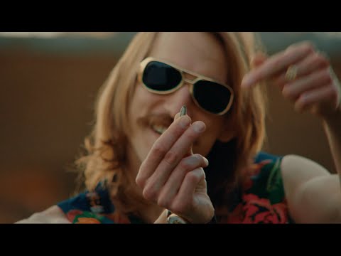 Bohemian Betyars – Makuka // Official Music Video