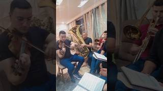 Nenhum outro me amou mais do que Cristo, nenhum outro é amigo tão fiel...