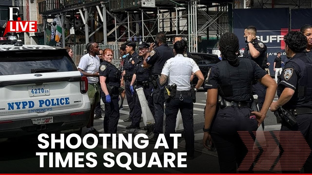 New York's Times Square Shooting Sparks Panic, Tourists Run For Cover | LIVE