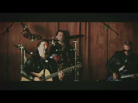 Daniel Krstseki & Future Band - Kokuzna vremena LIVE Cover (Dino Merlin)