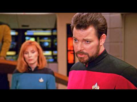 Riker takes out the garbage (Star Trek TNG)