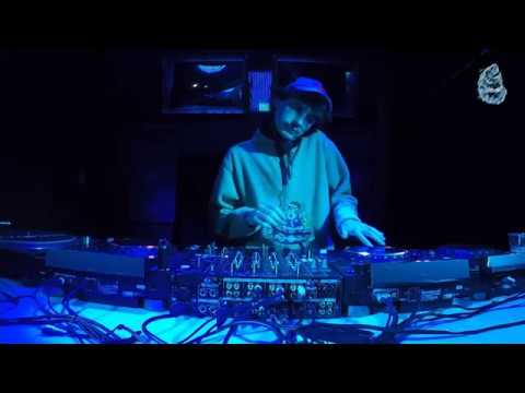 The Blue Oyster: Tomeno / 16.05 / 21 - 22