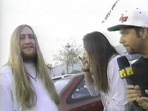 Scott Reeder and John Garcia (Kyuss) Interviewed at Foundations Forum '93 (Headbangers Ball)
