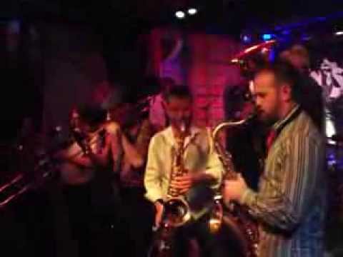 Ministers del Ronsteady & Guetto Brass Band - Police Woman (Skatalites)