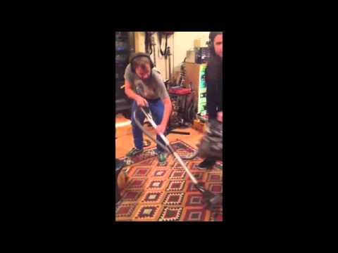 Zoobazar - El Aspirador - Presentación Galileo Galilei