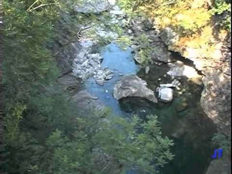 Val de Verzasca, Flusstauchen in Tessin, Schweiz 2004