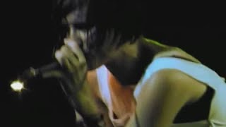 Tsunami Bomb "Safety Song" LIVE  (The Show Must Go Off!)