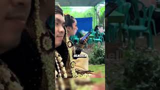 Download lagu Pengantin Wanita Sibuk Bekerja Saat Resepsi Pernikahan mp3 Download lagu Pengantin Wanita Sibuk Bekerja Saat Resepsi Pernikahan mp3