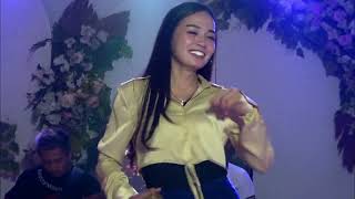 Download lagu Riana oces ' Terlalu sayang ' #latian mp3