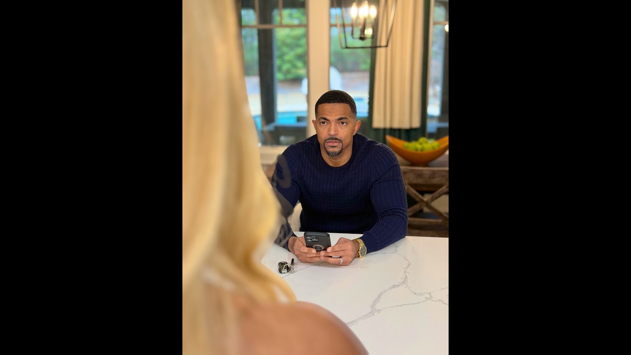 When Amber tells Anthony they have to get a divorce!