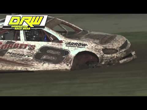 Production Sedans - Silver Helmet Series - A-Main - Kingaroy Speedway - 07.11.15