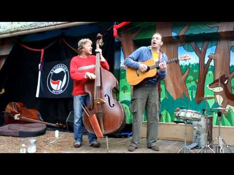 MILCH & BLUT - Der kleine Mann