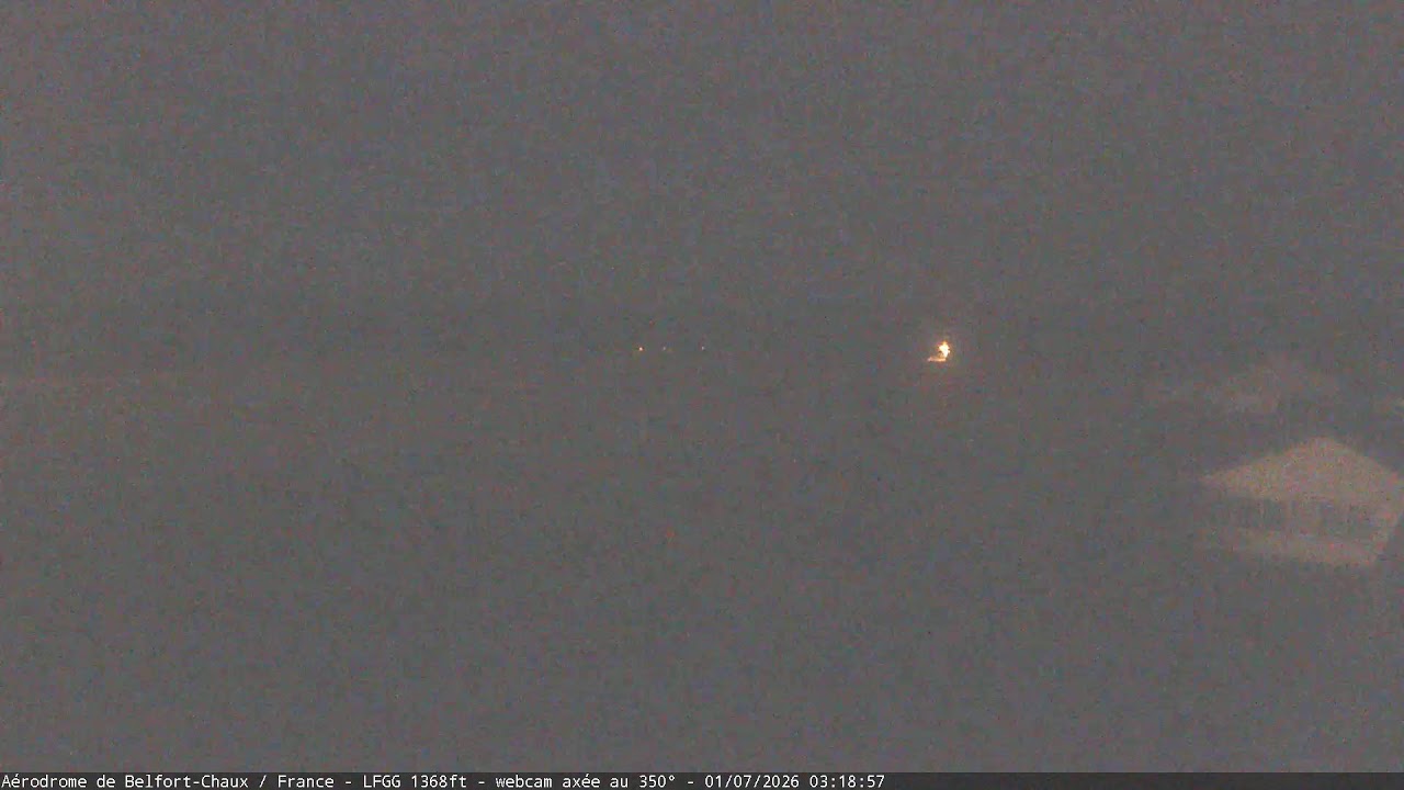 Live webcam view of Belfort-Chaux Aerodrome Glider Field