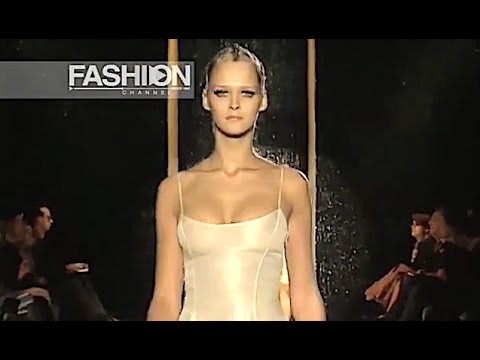 VERSACE ATELIER #2 HC SS 1999 Paris - Fashion Channel