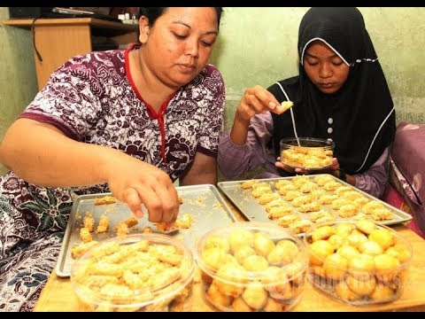 download lagu mp3 mp4 Tips Sukses Bisnis Kue Kering, download lagu Tips Sukses Bisnis Kue Kering gratis, unduh video klip Tips Sukses Bisnis Kue Kering