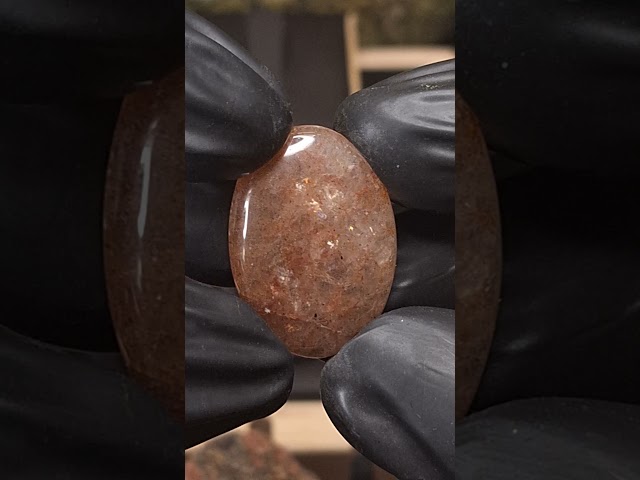 حجر ستروبري كوارتز