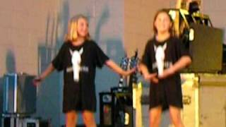 Griffin House-The Way I Was Made-with 2 adorable little girls dancing on stage in Wilmington, NC