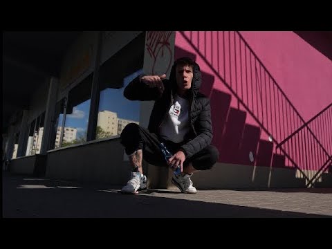 002 Maluch, Zatoń - róg ulicy [Róg ulicy EP]