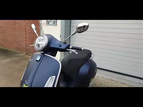Vespa GTS SuperTech BLUE ENERGIE MATT 300 HPE E5 RST - De Vespa Garage