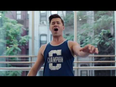 Andrew Rannells singing 'Let me be your star'