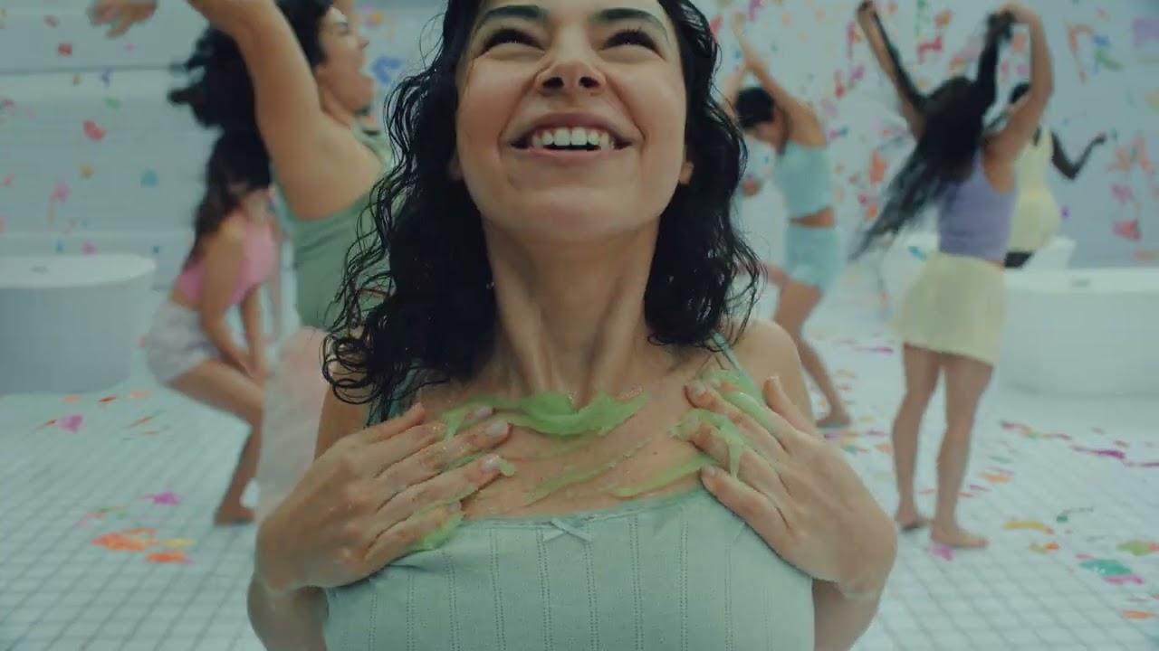 Tree Hut Uncontain Yourself Big Game Commercial - YouTube