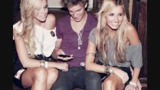 Dreamers - Push Play (pictures and lyrics)