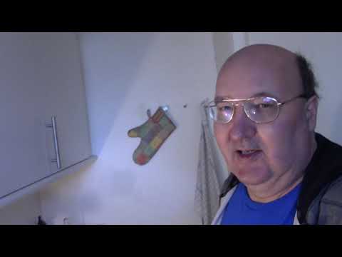 MongoTV_2348 - Jeg Smøre 2 Boller Klokken 10 Formiddag og Snakker