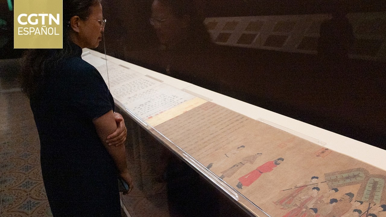 El Museo del Palacio Imperial de Beijing presenta una exposición de caligrafía y pintura
