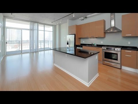 A South Loop 1-bedroom loft steps from Target and CTA trains