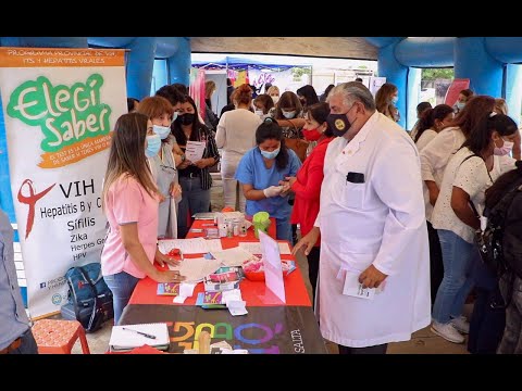 Gran concurrencia de mujeres a los servicios de salud en el Parque de la Familia