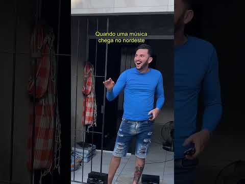 Quando uma música chega no nordeste 😂😂