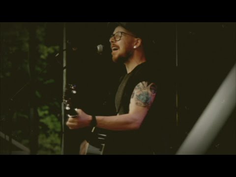 Lucas Rieger mit C - "Skateboard, Kippe, Bordstein"