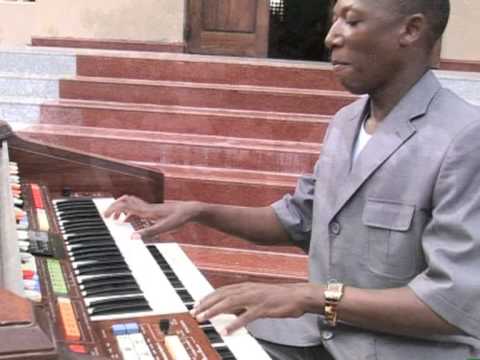 KWAYA YA MT  YUDA THADEI   MUZIKI ULIO KAMATANA 08