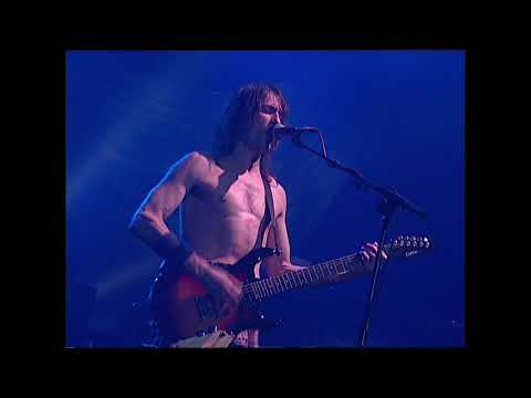 Extremoduro - A fuego (Directo, 2002)