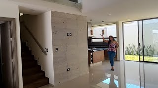 Increíble casa con dos terrazas y Family Room, junto a Plaza Explanada Puebla.